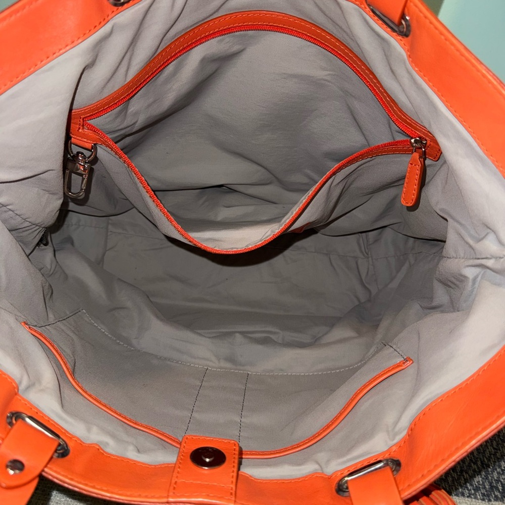 Come Haan Straw Tote with Orange Leather Trim - Picture 4 of 6